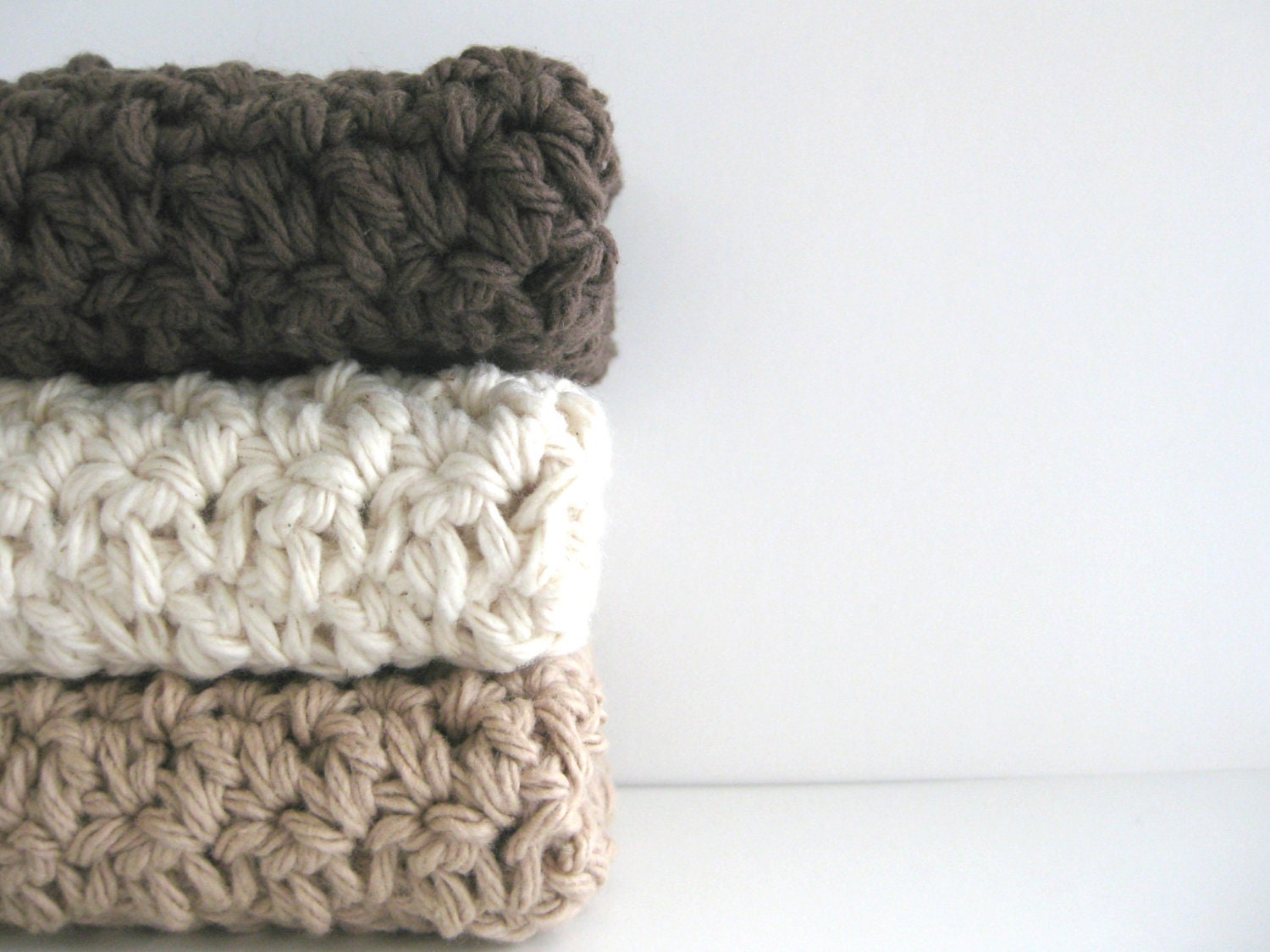 cotton crochet washcloth/face scrubbies AND you can pick the colors