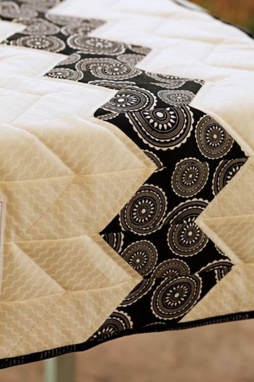 Chevron Table Runner - Download Pattern