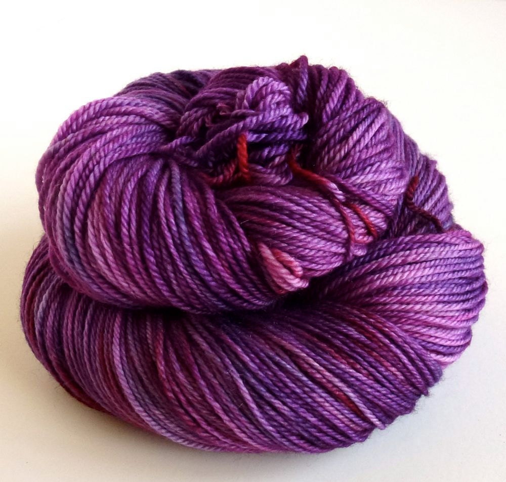 Superwash Merino Cashmere Silk Fingering Wool Yarn, 3 Ply, 400 yards, Red Violet