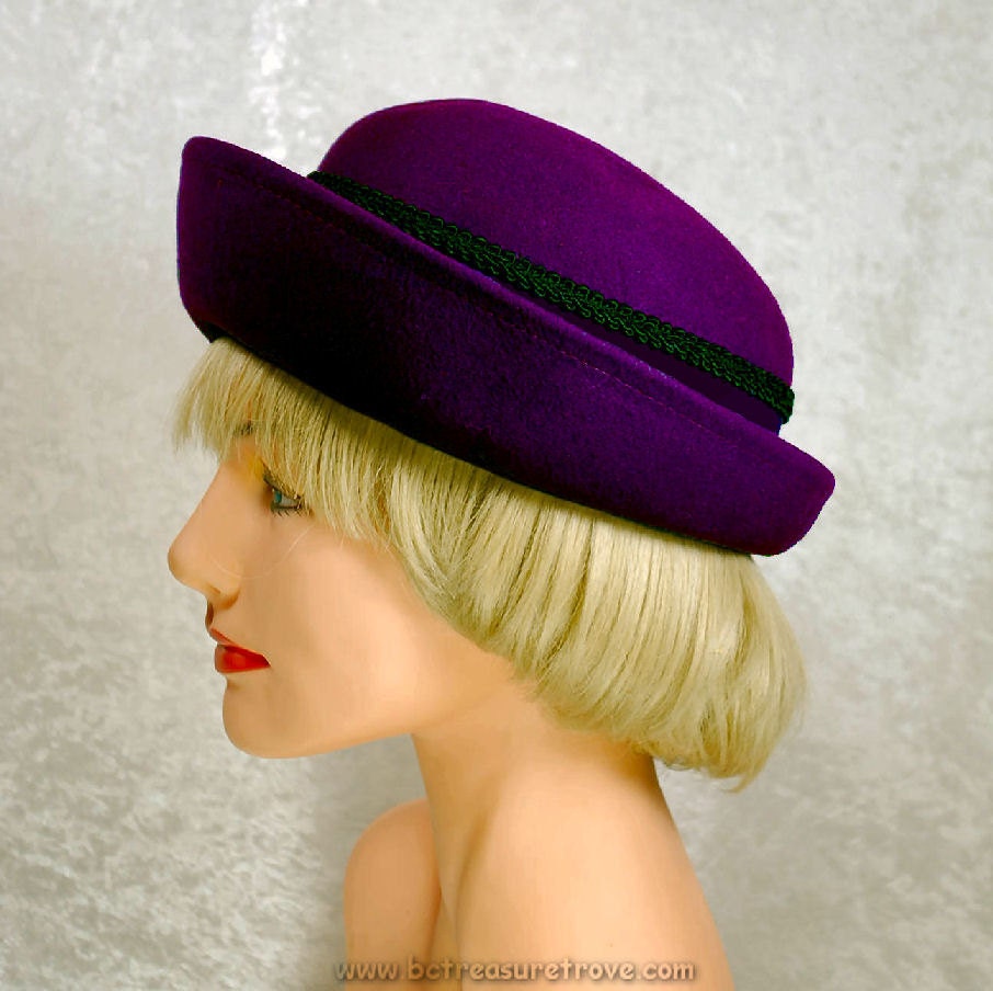 1960 Hat Plum Purple Felt Breton Vintage - bctreasuretrove