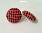 salmon and brown houndstooth - fabric button earrings