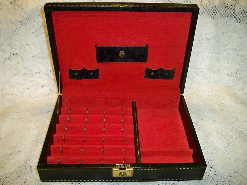 Vintage Mens Black Leather Jewelry Box by BlackRain4 on Etsy