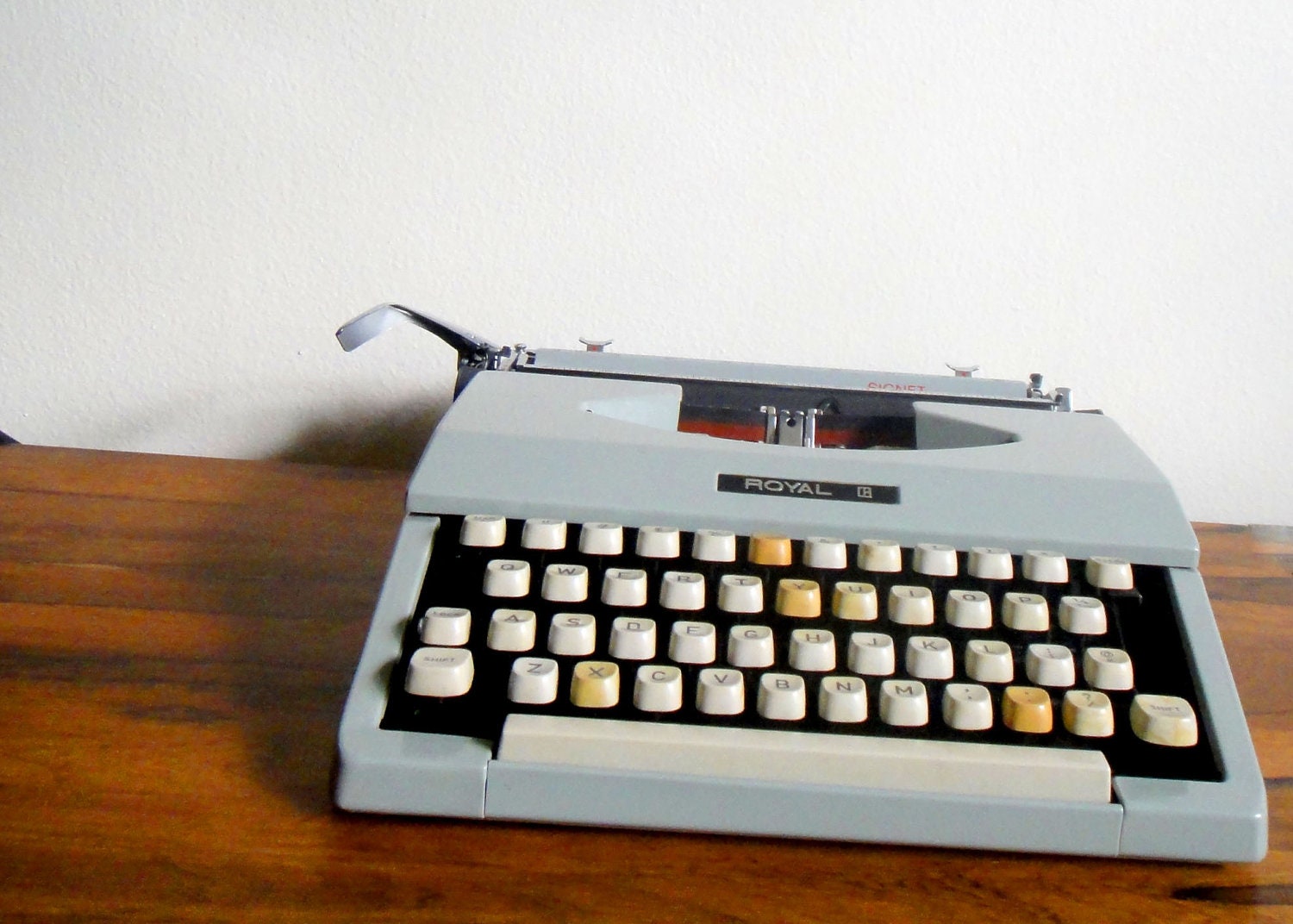 Vintage Royal Signet Typewriter