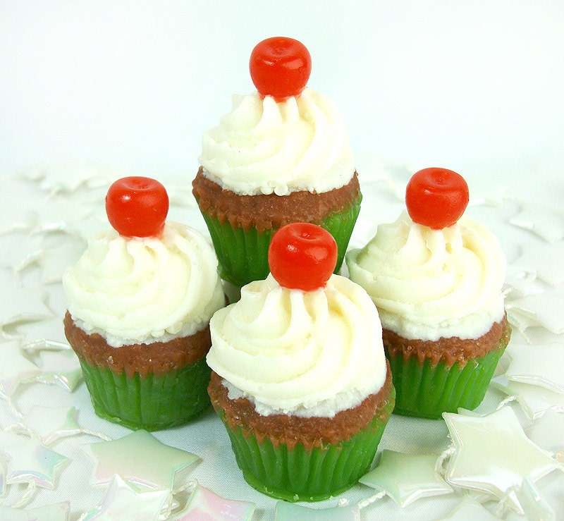 Mini Christmas Cupcakes - 4 Pack Soaps