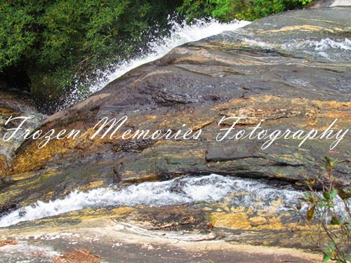 Splash - Waterfall - photo