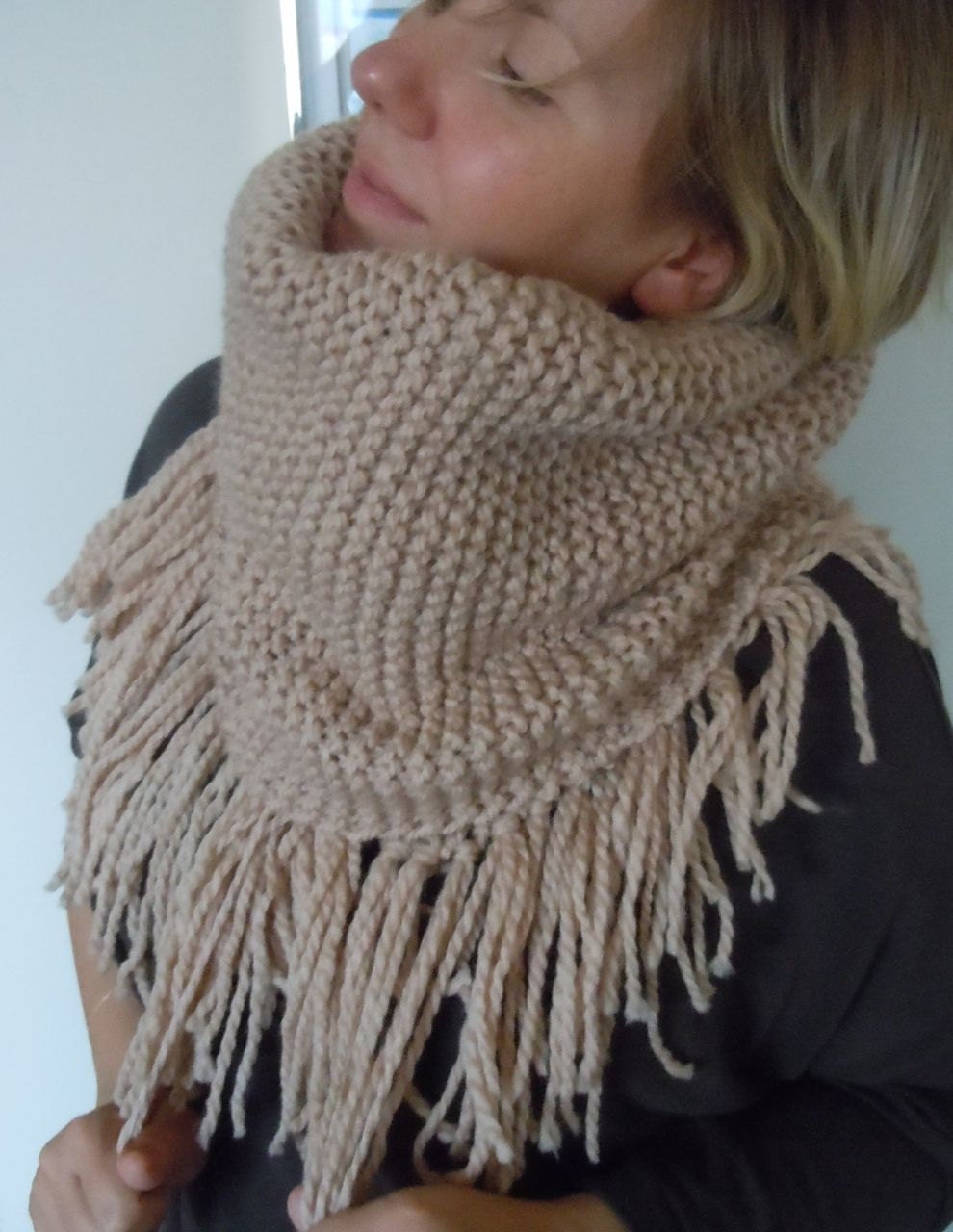 Christmas Gift-Beige Scarf-Infinity Scarf-Neige Neckwarmer-Beige Hooded Cowl-Chunky Infinity Scarves