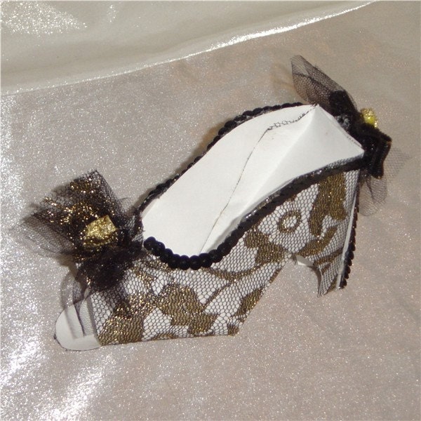 Black and Gold Lace Paper Shoe Gift Box Favor Keepsake
