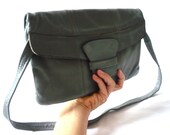 JENNIE French Vintage70s Taupe-Grey Leather Clutch / Shoulder Bag