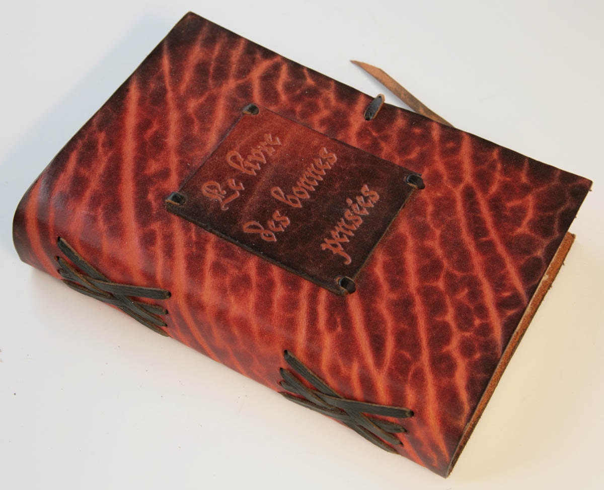 Le Livre Des Bonnes Pensées Red Leather Journal