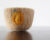 from the pumpkin patch - camel brown felted wool bowl with eco felt pumpkin - Thanksgiving home decor, autumn decor, desk organizer - theFelterie