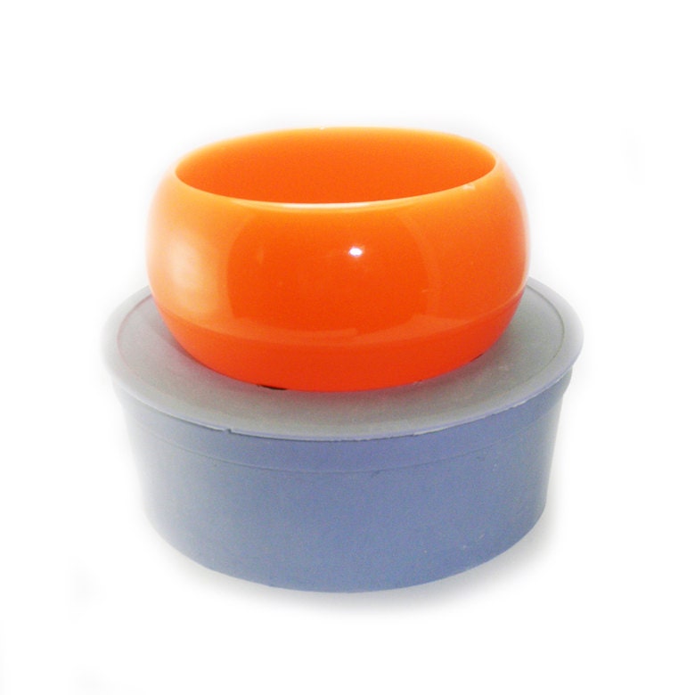 Wide Round Silicone Rubber Bracelet Mold Resin Bangle by BuyMyCrap