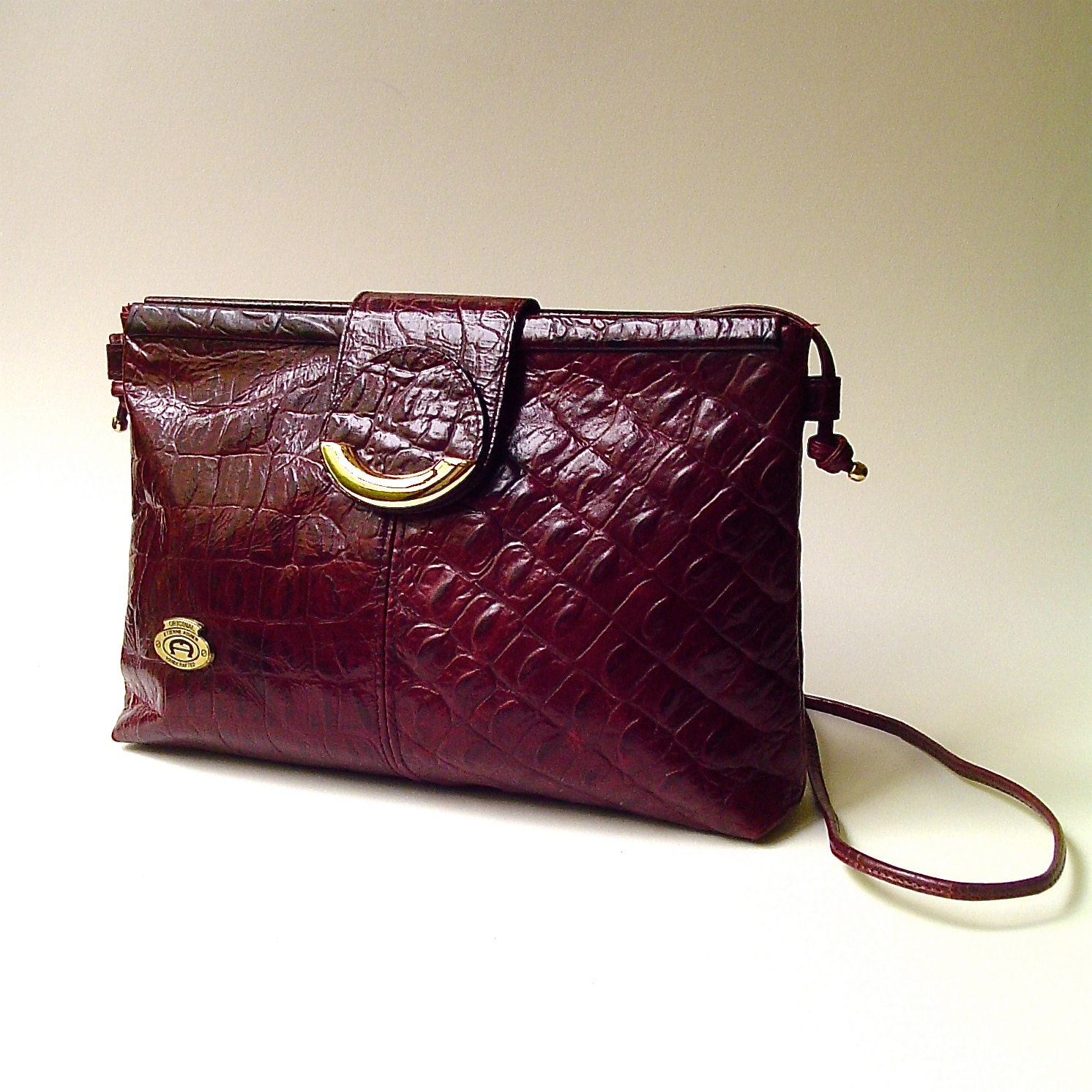 80s vintage Etienne Aigner Crocodile Embossed Burgundy Leather Purse
