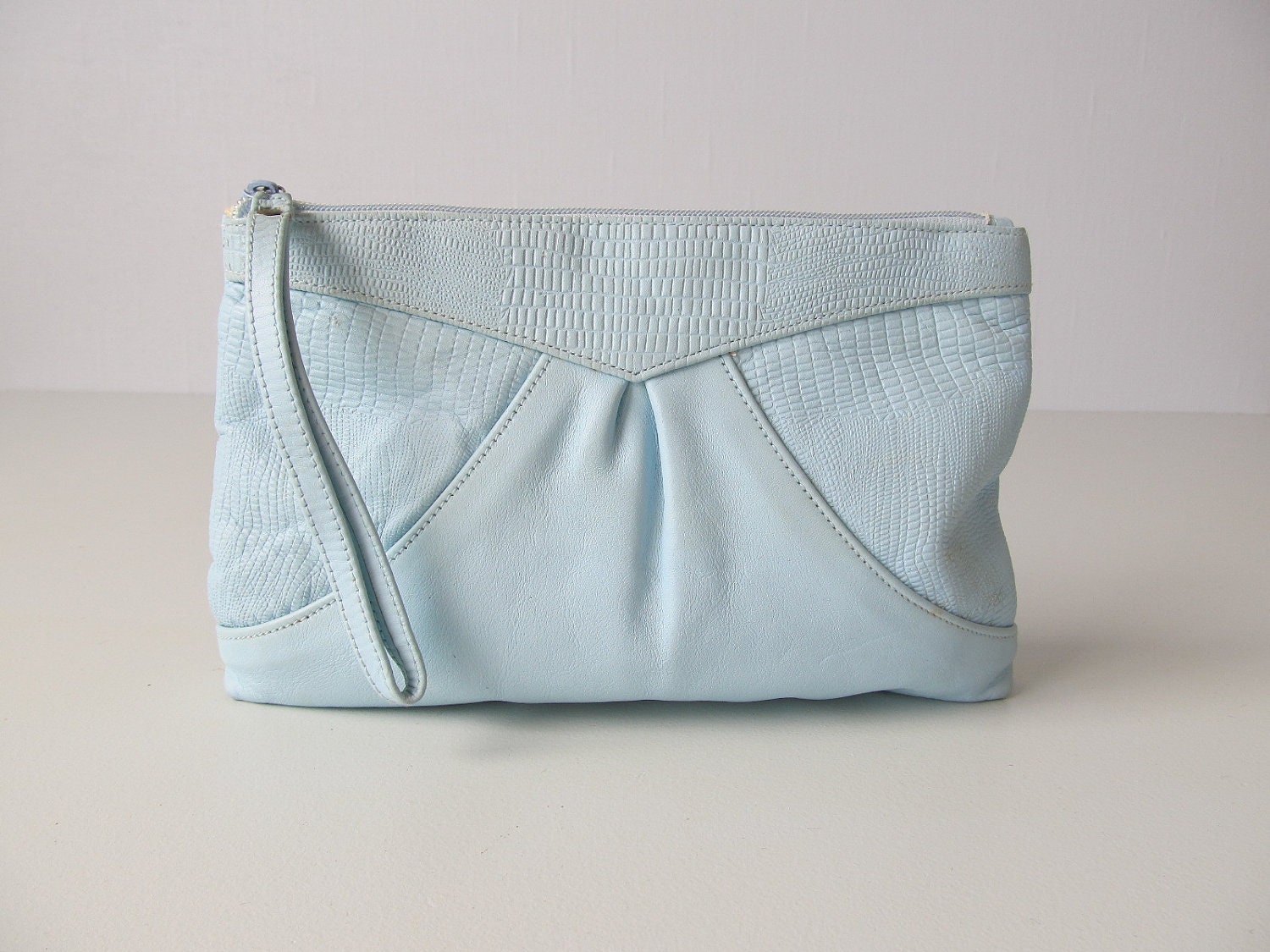 Blue Leather Clutch / 80s Clutch / Bayside