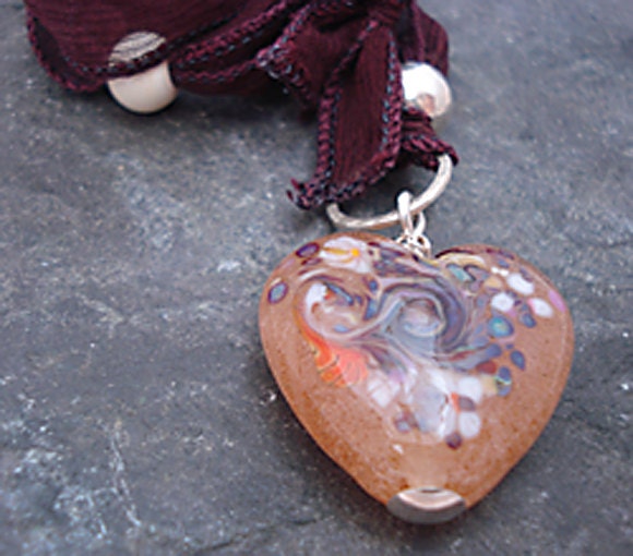 Lampwork heart ribbon necklace