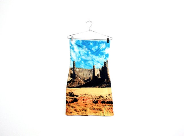 Desert Photo Print Strapless Dress