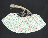 SALE - PreStrung Tiny Blue and Red Glittered Flowers on White Large Scallop Die Cut Gift Hang Tags (6) C7