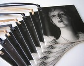 deco mannequin gift tag - set of 8