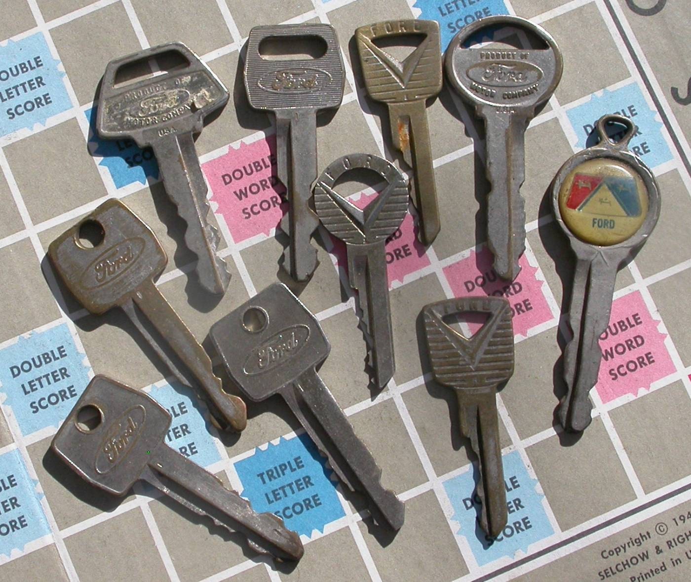 10 vintage Ford car keys by SaltysPirateDen on Etsy