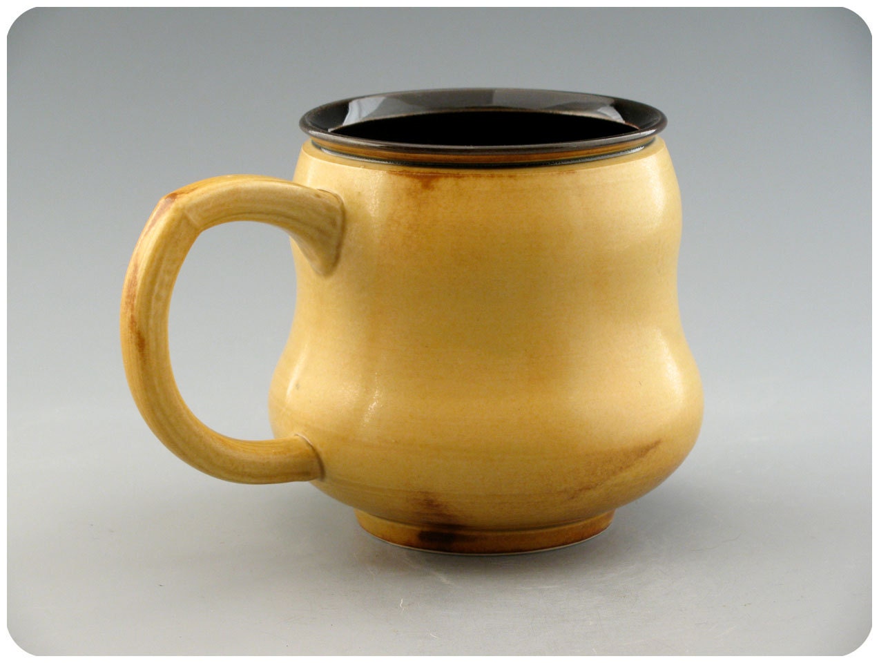 Straw Yellow Porcelain Mug Cup With Black Interior