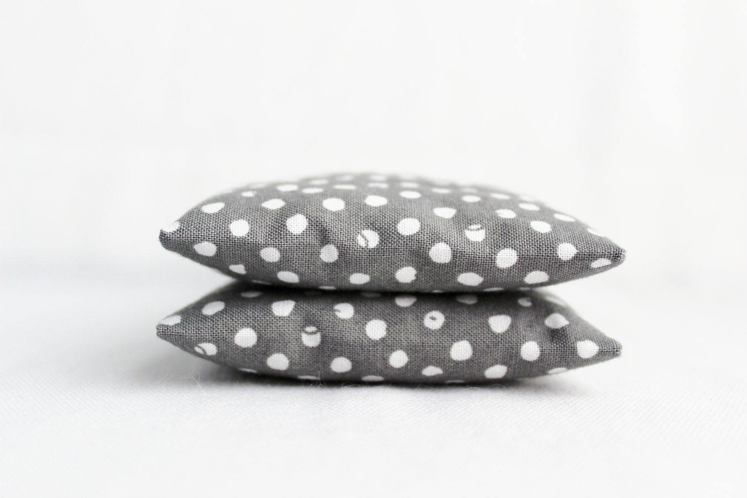 Scented Botanical Sachets - Classic Grey and White Polka Dots - Drawer Sachets - Gardenmis