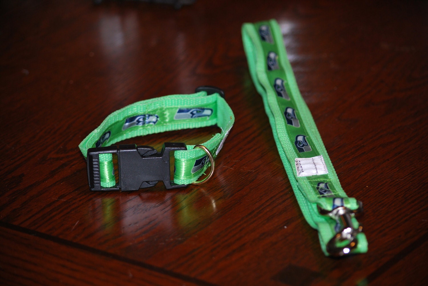 The Seattle Seahawk collar  and Leash set  collar is 1" wide webbing " leash 60" length send neck measurements for collar