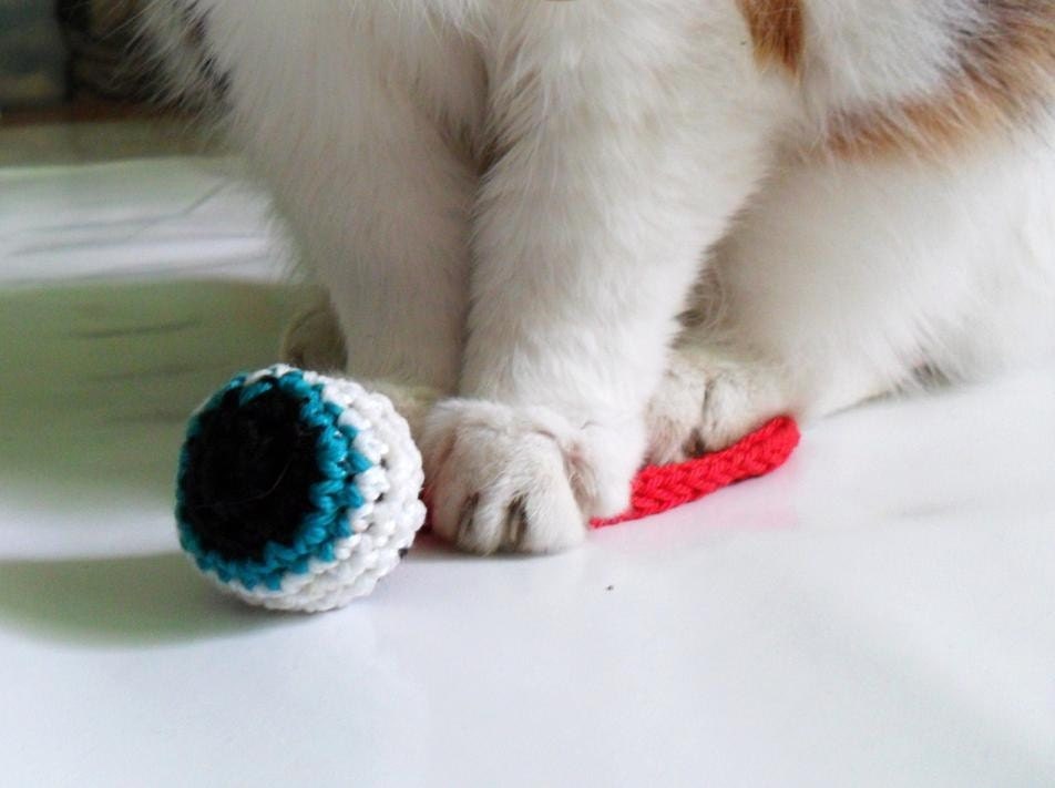 Cat Toy GREEN Crochet Eyeball with Catnip