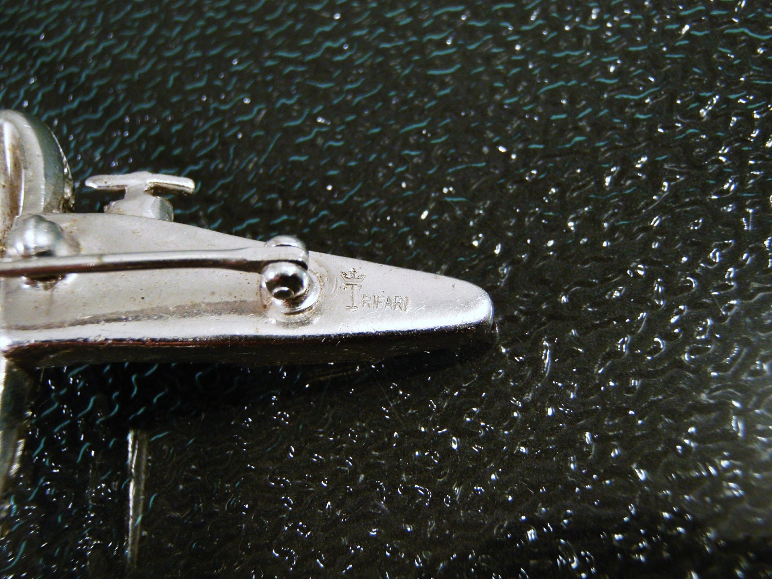 Vintage Crown Trifari Airplane Rhinestone Brooch 1940s Era Plane