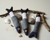 3 linen fishes