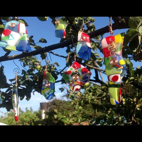 Garden decorations ornaments fused glass abstract design. Set of ten