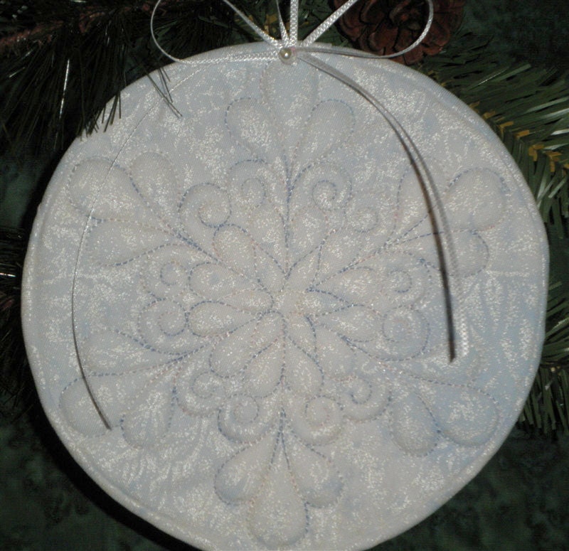 Snowflake Ornament - by Lynndalou