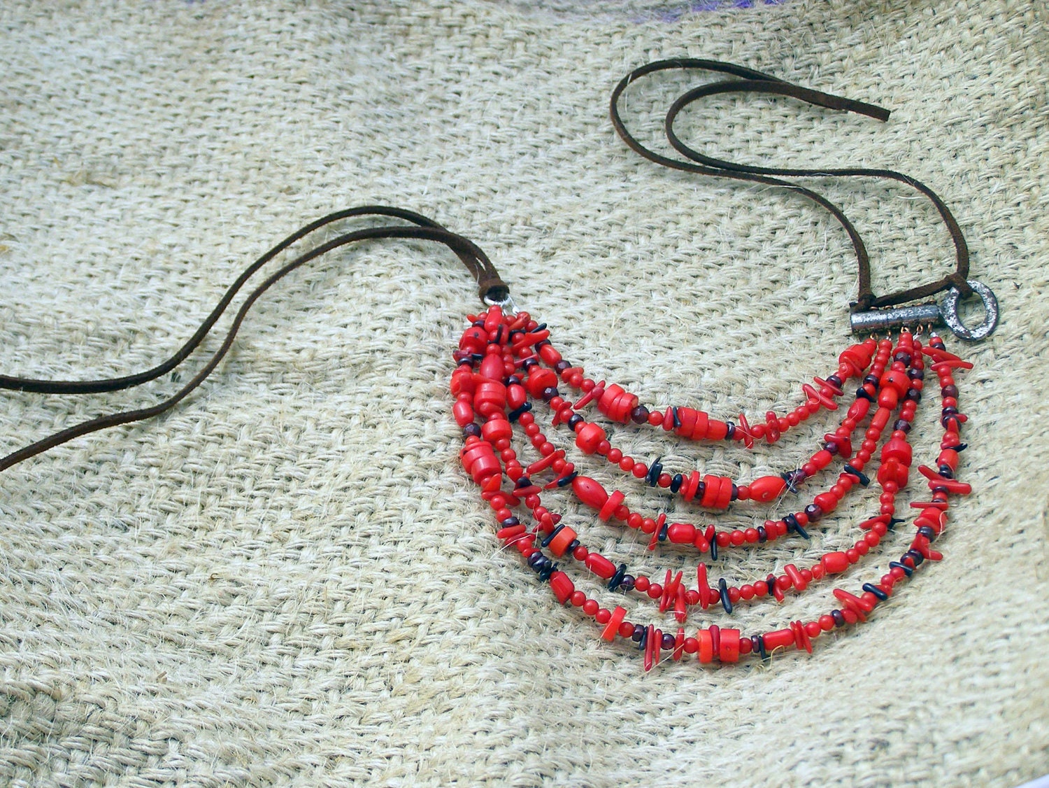 Upcycled vintage red wine garnet red gypsy coral Key necklace Skeleton antique Flea Market Chic pendant steampunk rustic pendant vintage