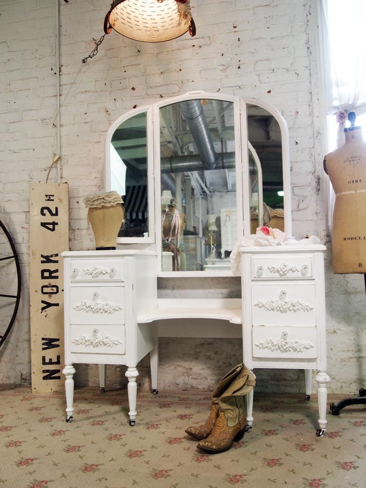 Painted Cottage Chic Shabby White French Vanity