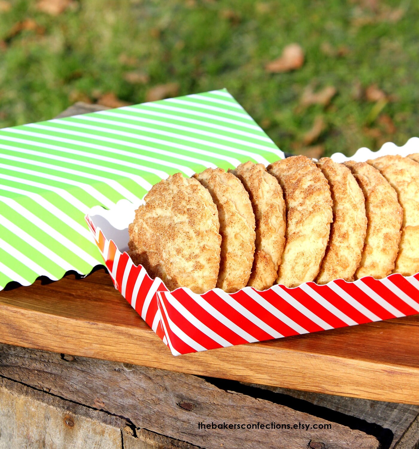 Christmas Paper Loaf Baking Pans in Red by thebakersconfections