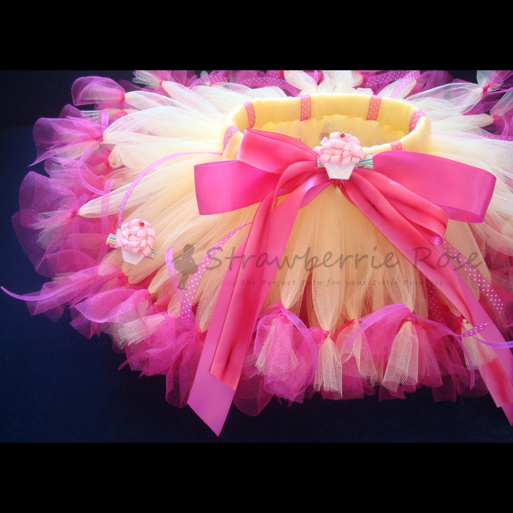 Sweet Strawberrie Lemonade Birthday Tutu Set