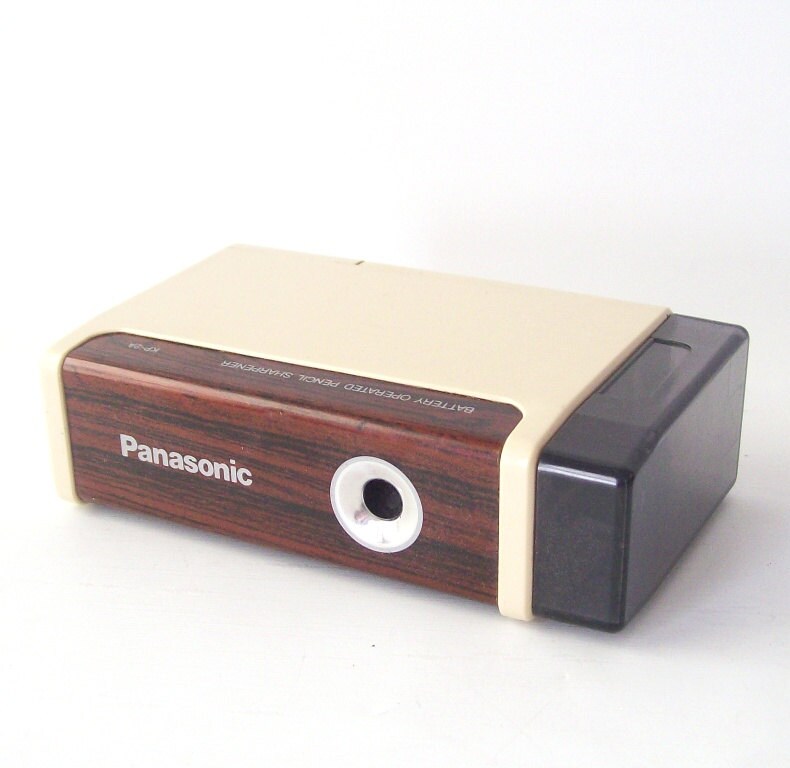vintage panasonic pencil sharpener battery by RecycleBuyVintage