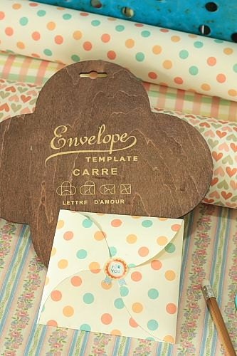Lettre d'Amour CARRE Flower DIY envelope stencil template