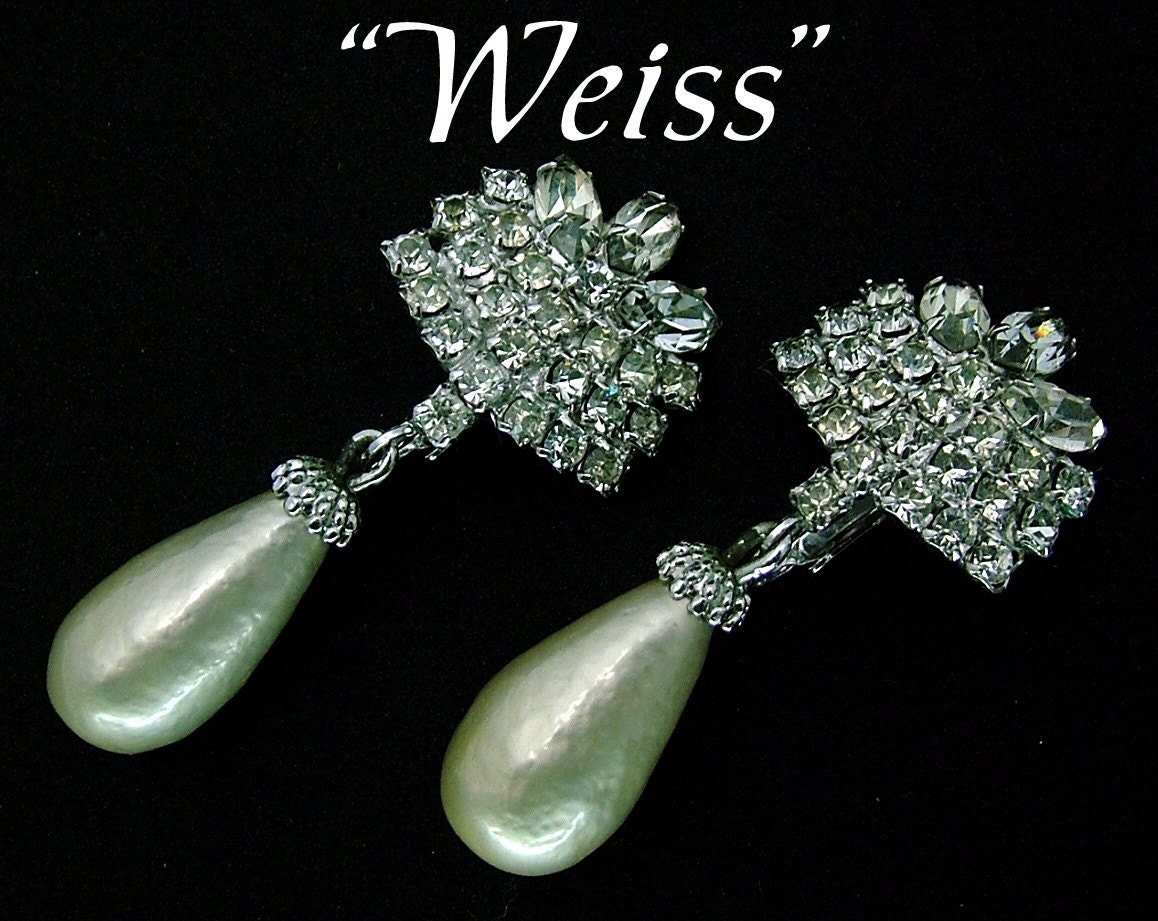 Vintage Weiss Baroque Pearl and Rhinestone Dangle Drop Earrings