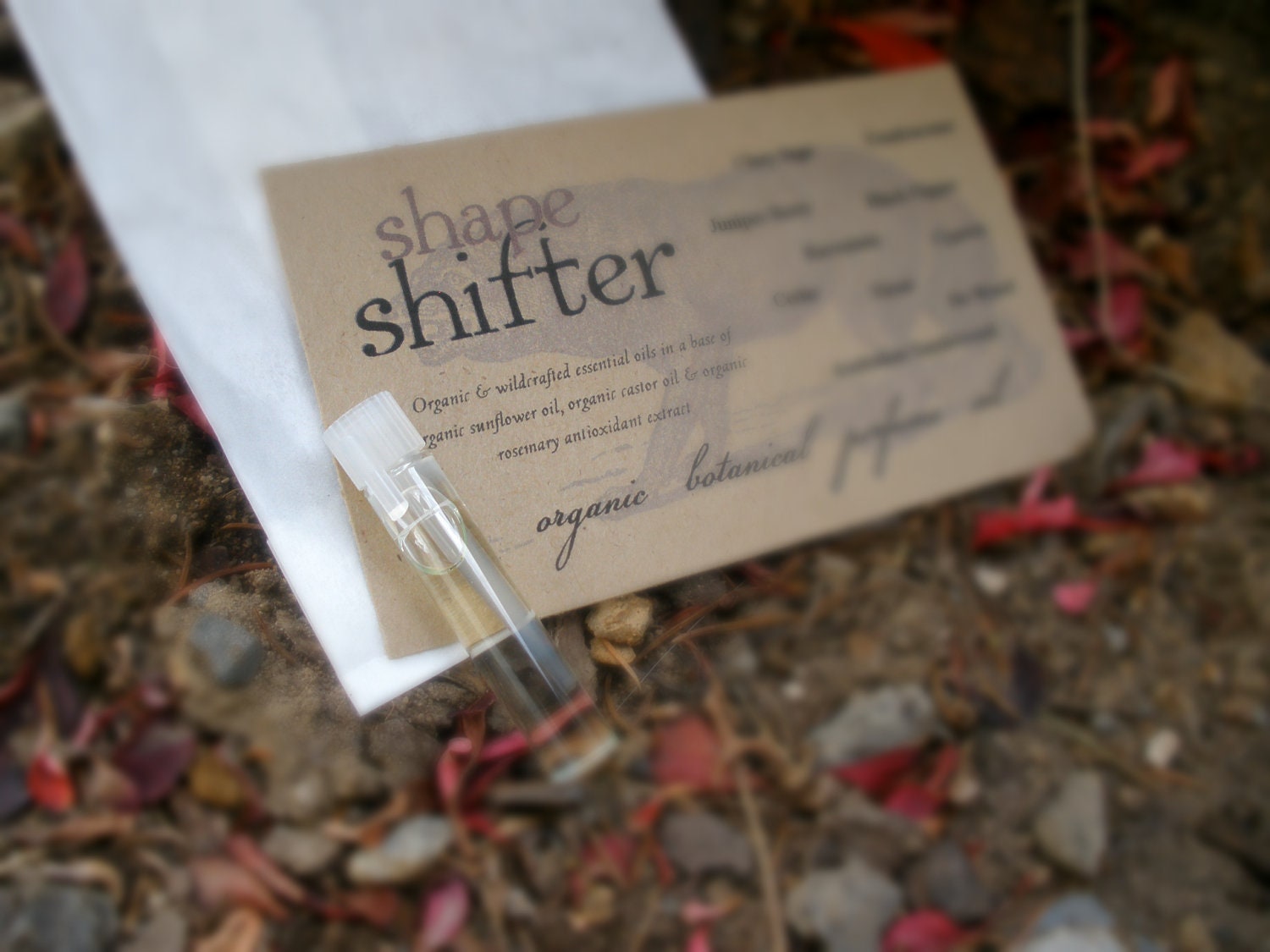 Shapeshifter organic botanical perfume oil - SAMPLE