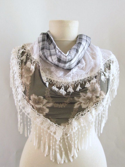 NEW...Fabric-Tulle  Tringle Scarf ..authentic, romantic, elegant, fashion