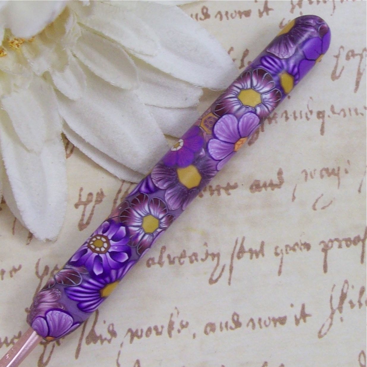 Susan Bates Polymer Clay Covered Crochet Hook, Size E