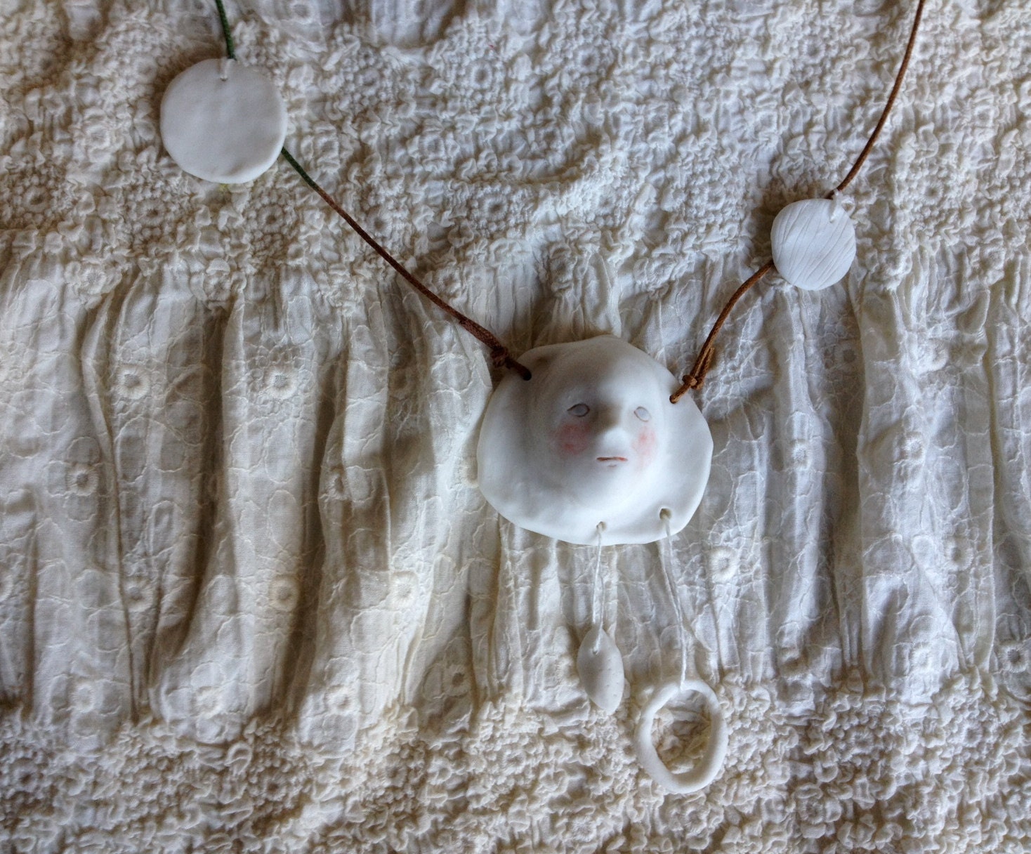 Necklace 2 : Some thoughts with two Moons