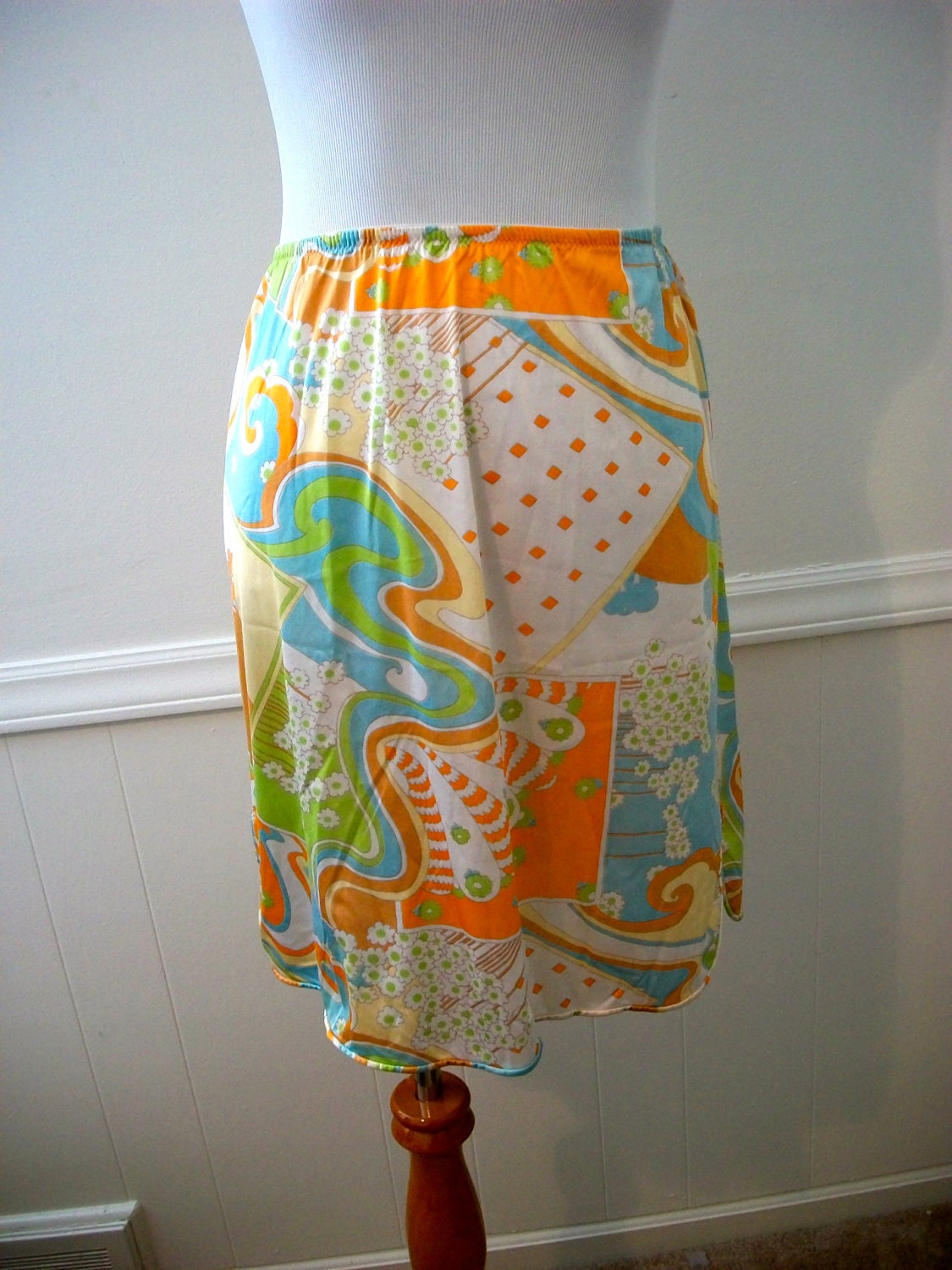 Vintage 60s colorful orange and teal slip skirt - size medium or small - FREE shipping worldwide