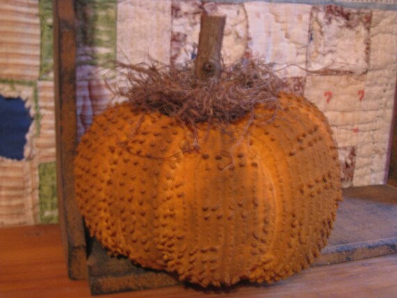Primitive Chenille Pumpkin