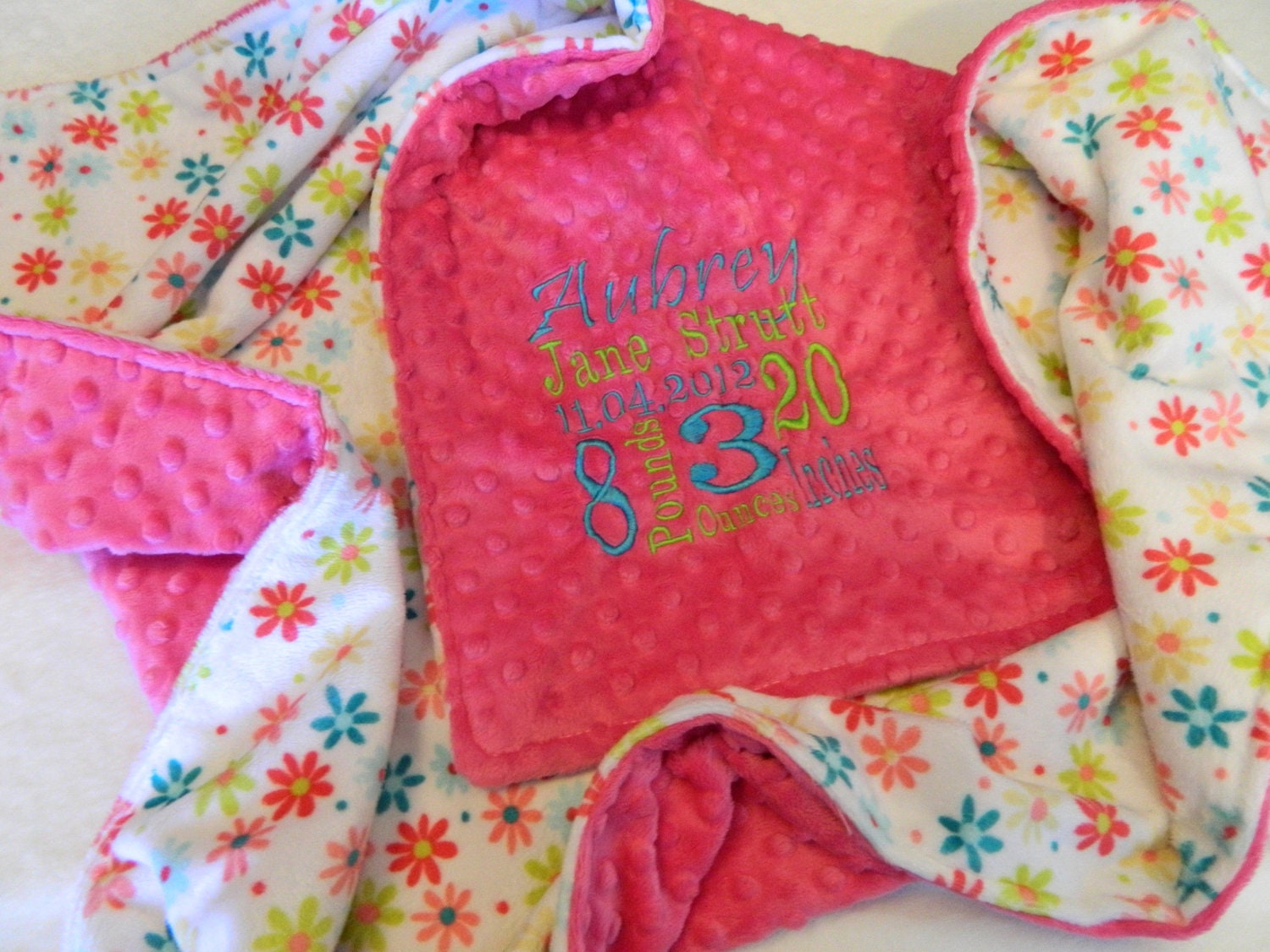 Minky Blanket - Personalized baby blanket -fuchsia minky dot with Retro Daisy print - 30x36"