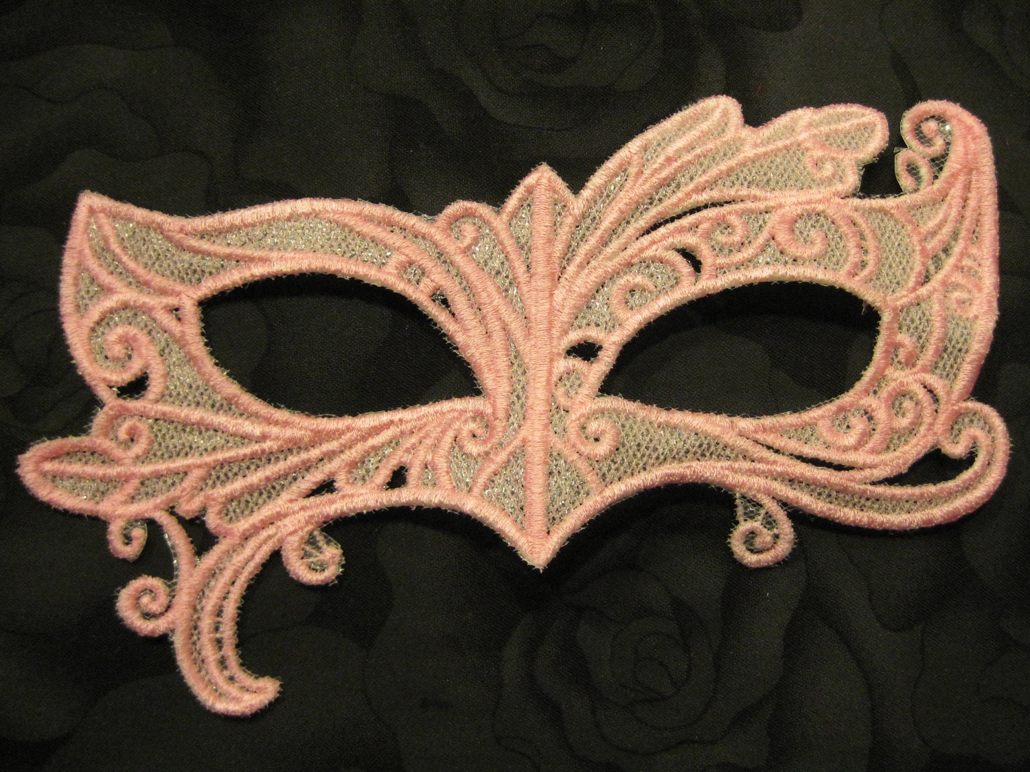 Fairy Eyes Mask in Pink