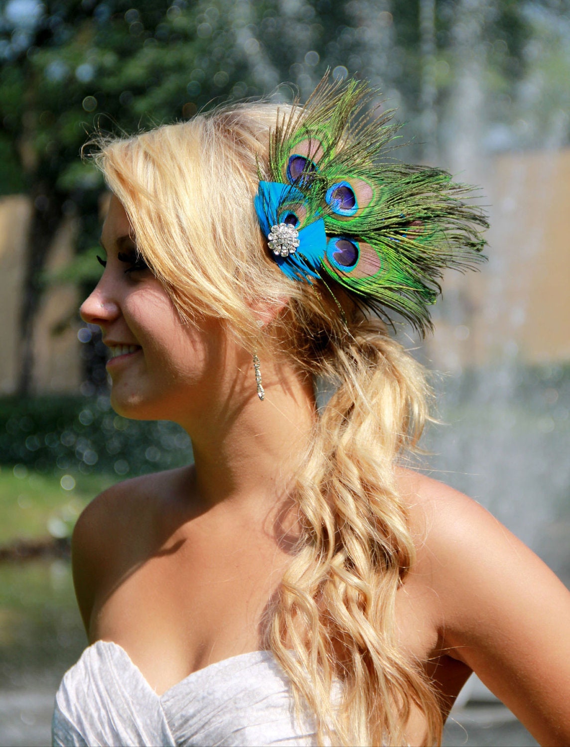 Peacock bridal fascinator hair accessory, wedding feather hair clip, green, turquoise, blue