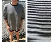 90s // OVERSIZED STIPRED TOP