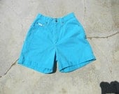 90s // HIGH WAIST SHORTS