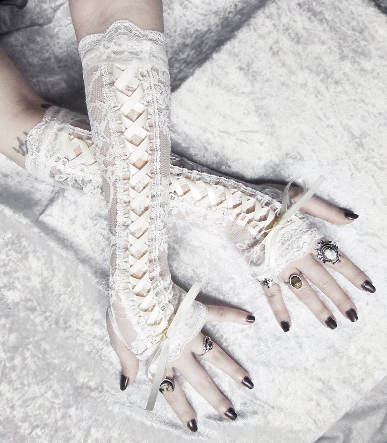 Alabaster Maiden Victorian Corset Laced Up Arm Warmers - Pale Ivory Floral Lace & Ribbon - Vampire Gothic Tribal Goth Lolita Bridal Cream