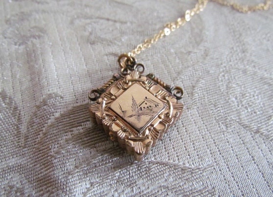 Antique Victorian Locket With Engraved Country House Scene c.1880s